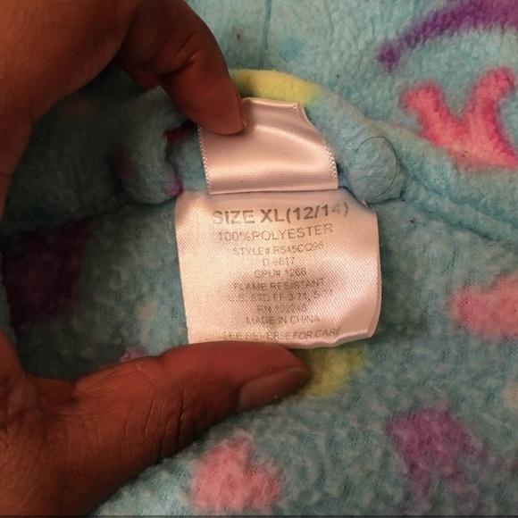 Princess Robe w/ Pockets - Picture 2 of 3